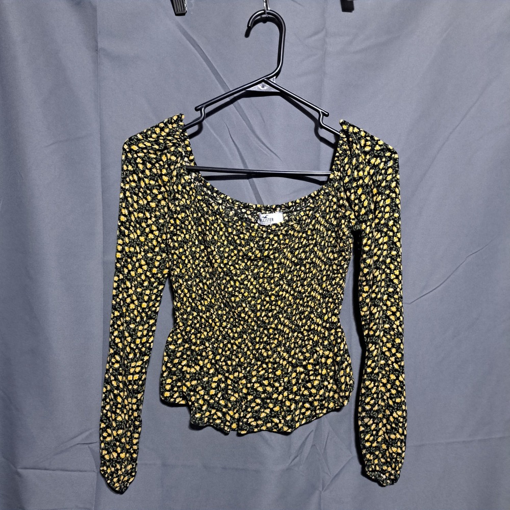 Hollister Women's SMALL Yellow Floral Crop Top‎ Long Sleeve Stretch